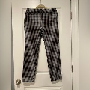Loft women’s black and white checked pants Sutton Skinny fit